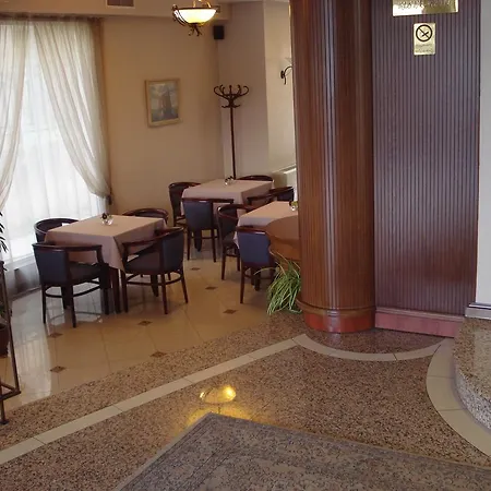 Kapri Hotel 3*