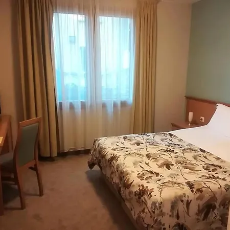 Kapri Hotel 3*